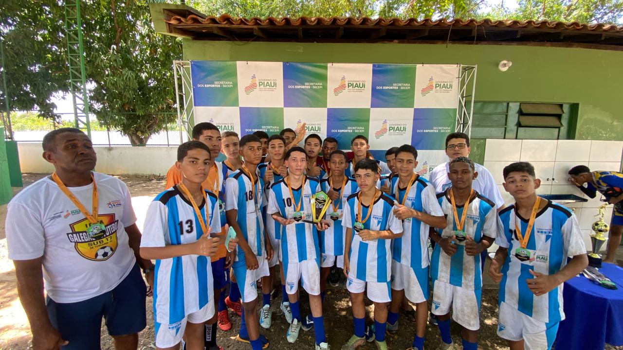 Copa Sudeste consagra campeões de futebol e futsal no Almeidão