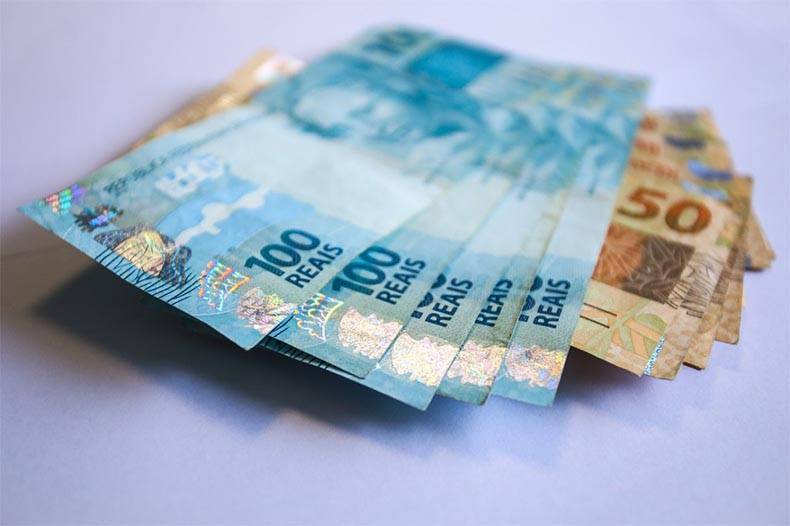 Piauí aparece entre os menores valores médios de 13º salário do país, segundo Dieese