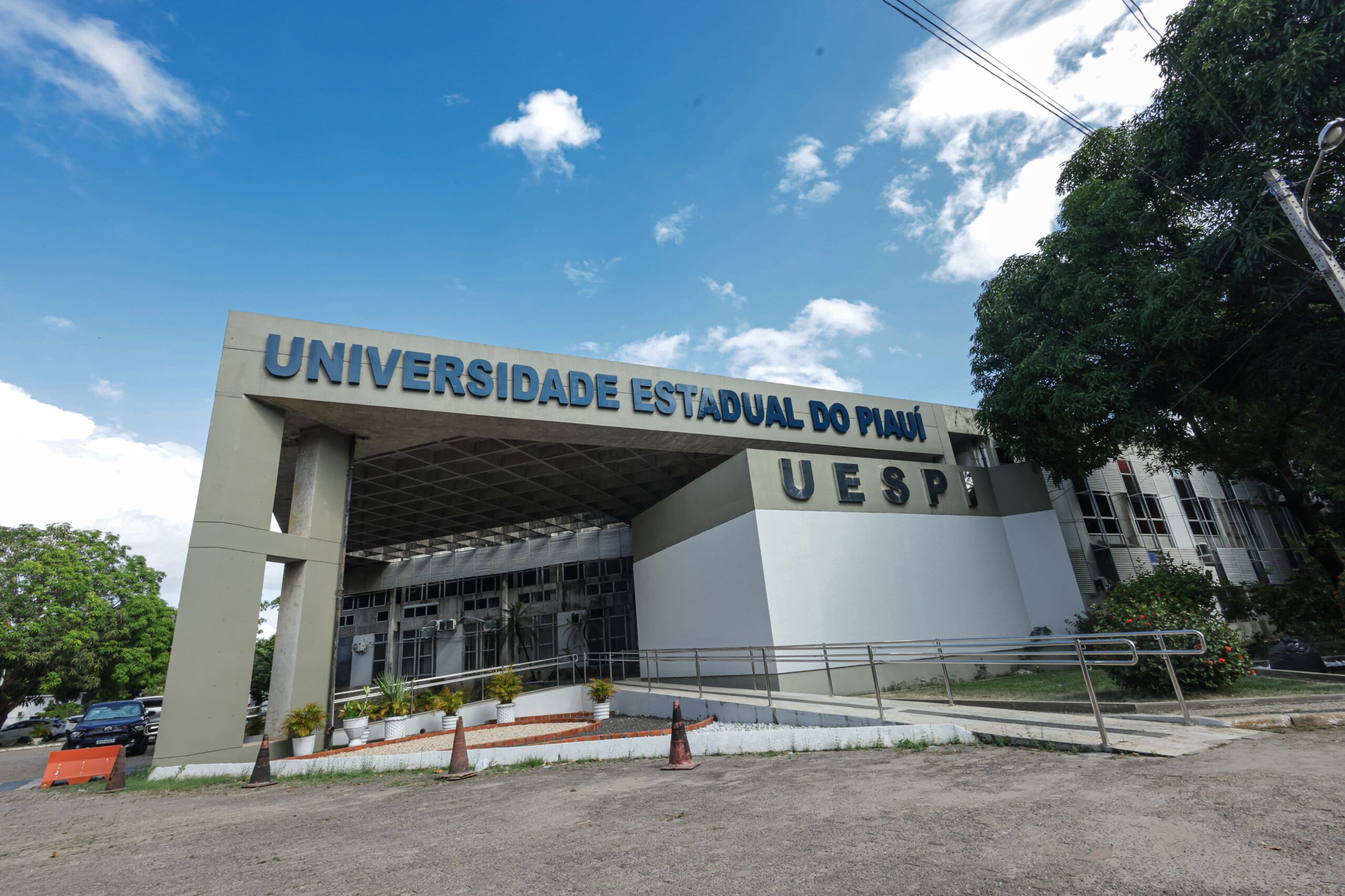Comunidade acadêmica da Uespi escolhe nova reitoria nesta quarta-feira (12)