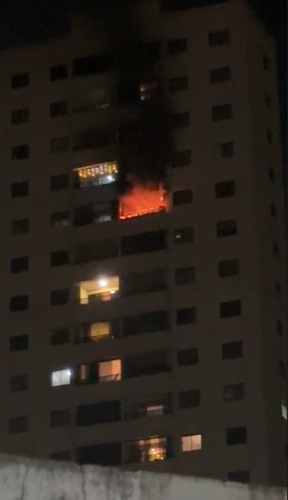 Incêndio atinge apartamento no 19º andar de prédio em Teresina