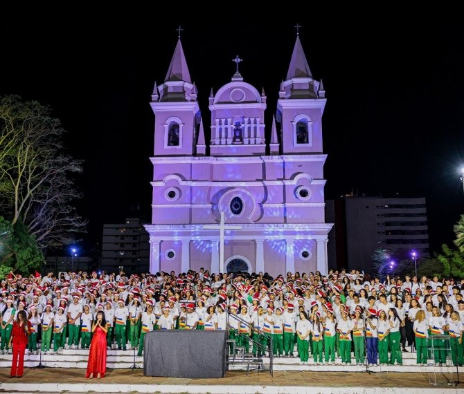 Coral das Mil Vozes volta a se apresentar nesta terça no Centro