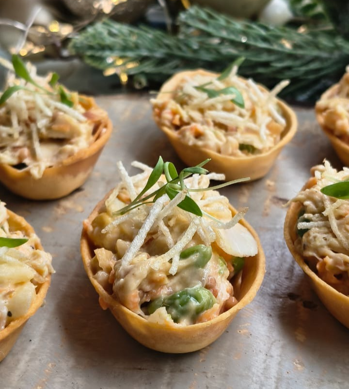 A Saga do Salpicão: Entre Críticas Internacionais e o Coração da Ceia Brasileira