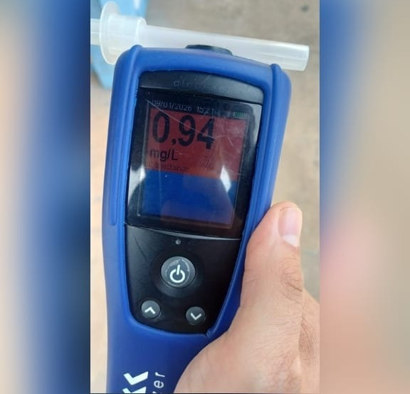 PRF flagra motoristas embriagados e realiza prisões em rodovias do Piauí