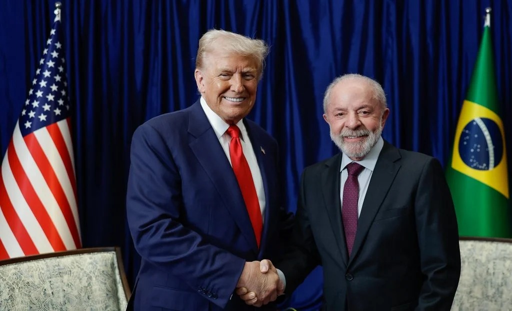 Trump confirma convite a Lula para compor conselho sobre Gaza