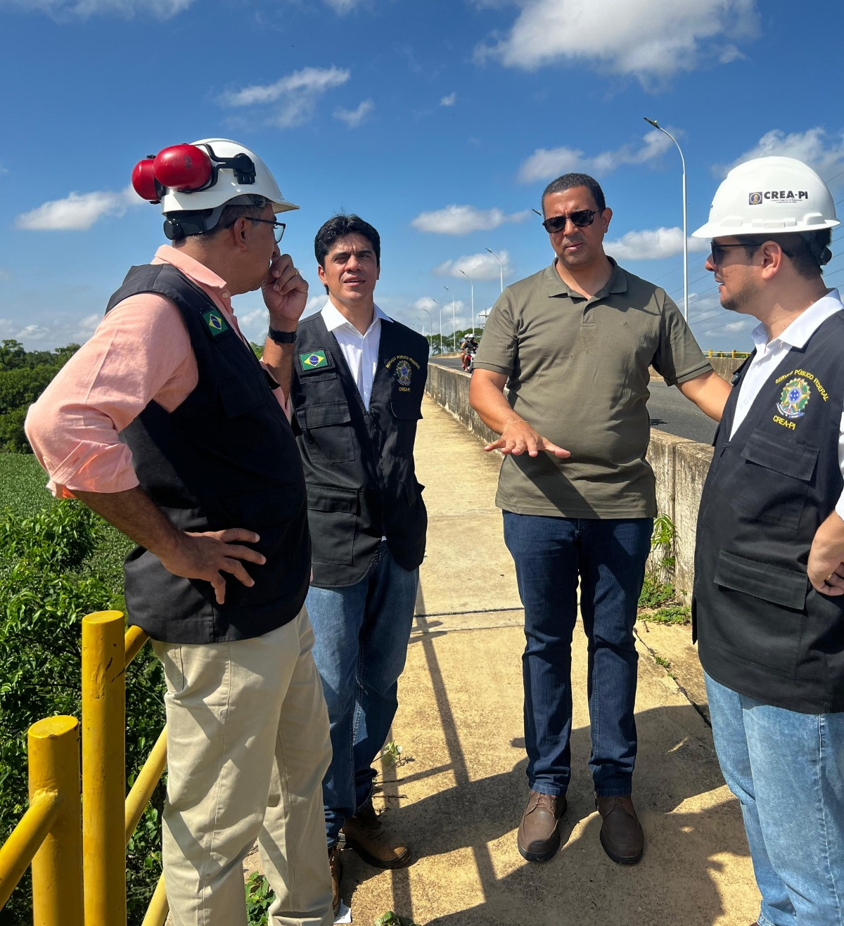 CREA-PI aponta necessidade de reparos na passarela da Ponte do Mocambinho