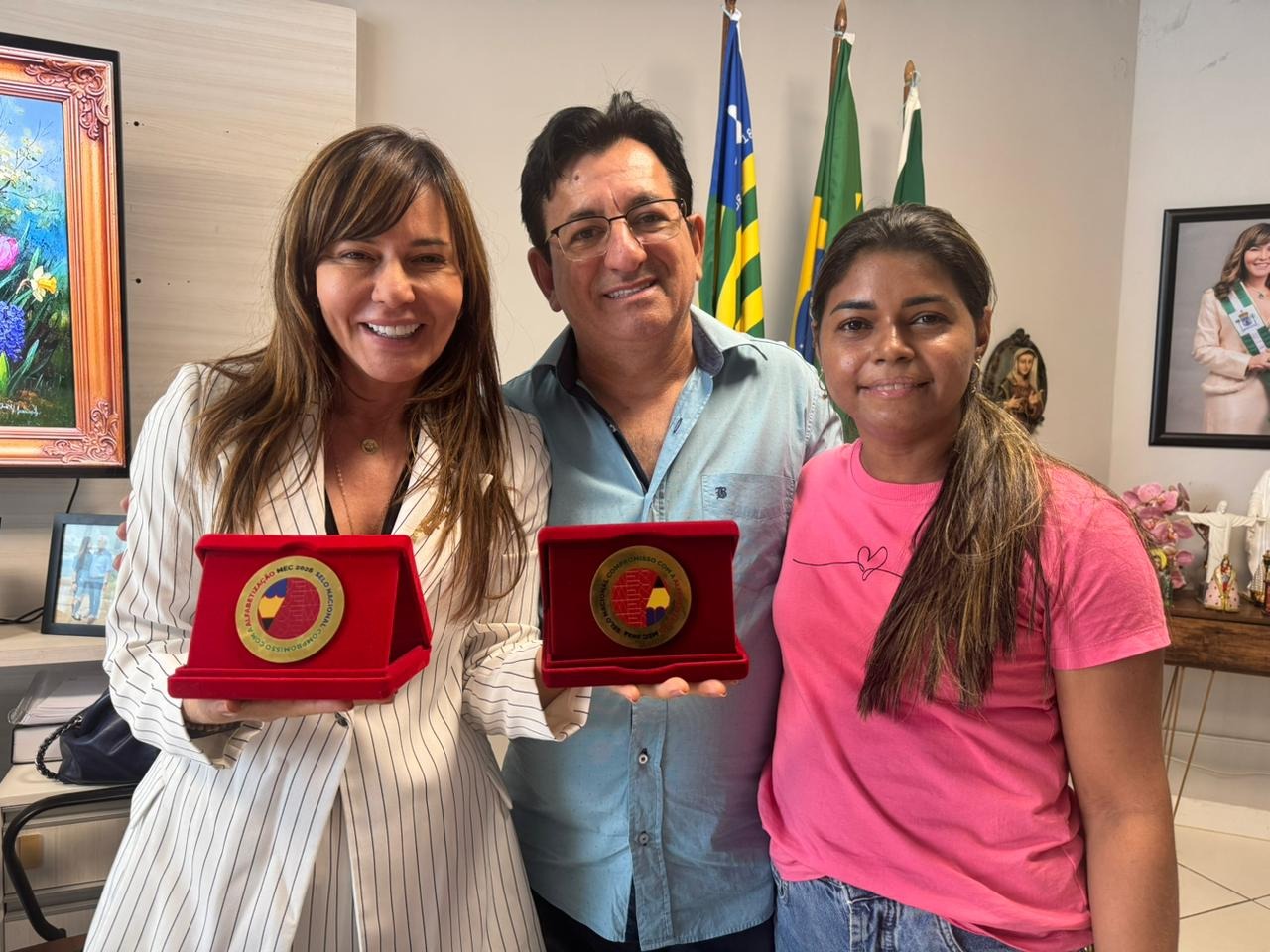 Esperantina conquista Selo Ouro e reforça avanço na alfabetização