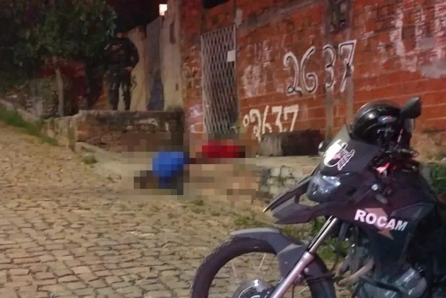 Homem é morto a tiros em calçada na zona Leste de Teresina