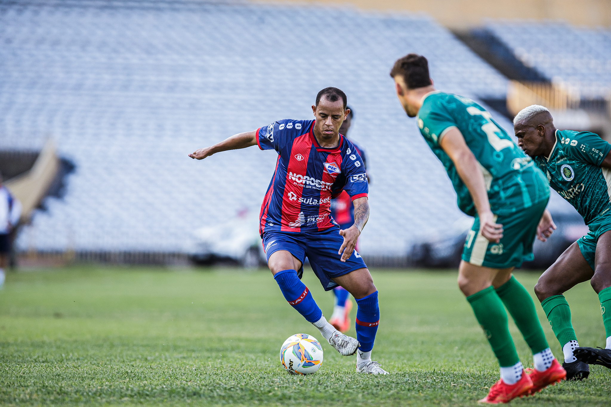 Piauí perde para o Atlético Piauiense por 2x0