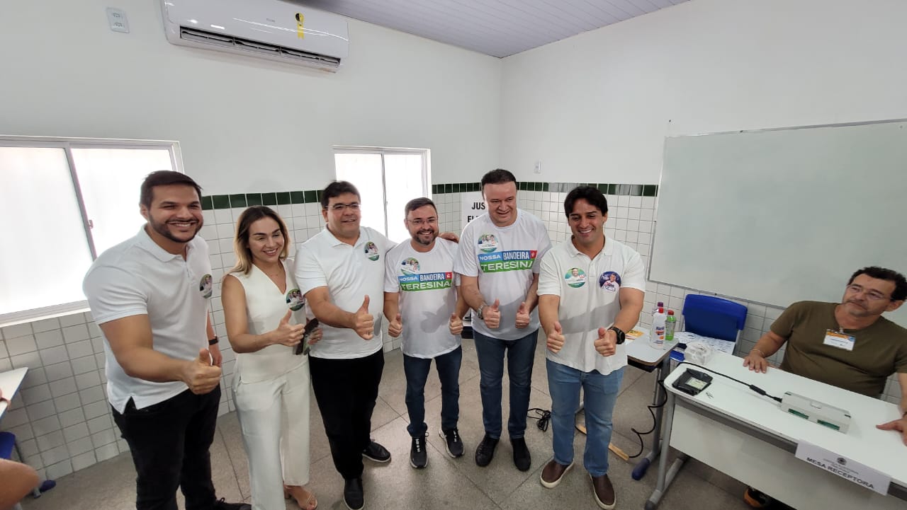 Fábio Novo vota em Teresina e confia em vitória no 1º turno