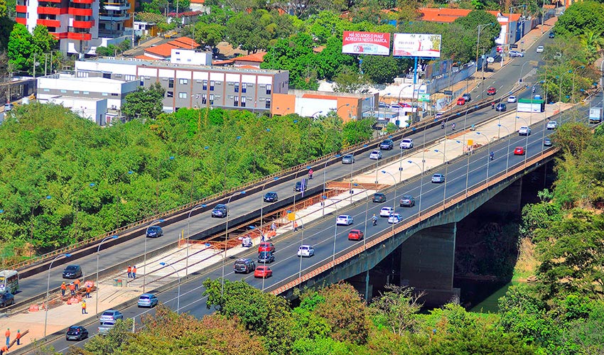 Ponte JK terá interdição para obras de recuperação asfáltica no domingo (27)