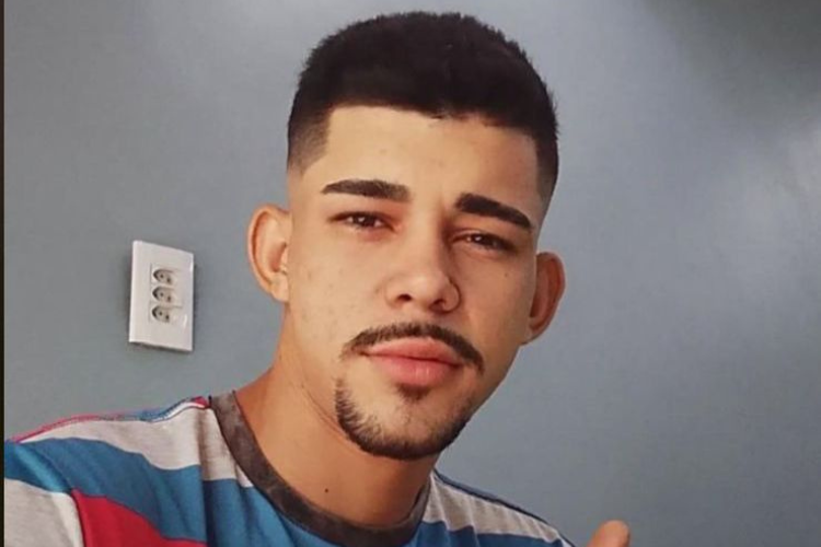 Jovem é assassinado a tiros dentro de casa na zona Sul de Teresina