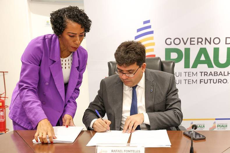 Rafael Fonteles anuncia melhorias em mais de 300 km de rodovias no Sul do Piauí