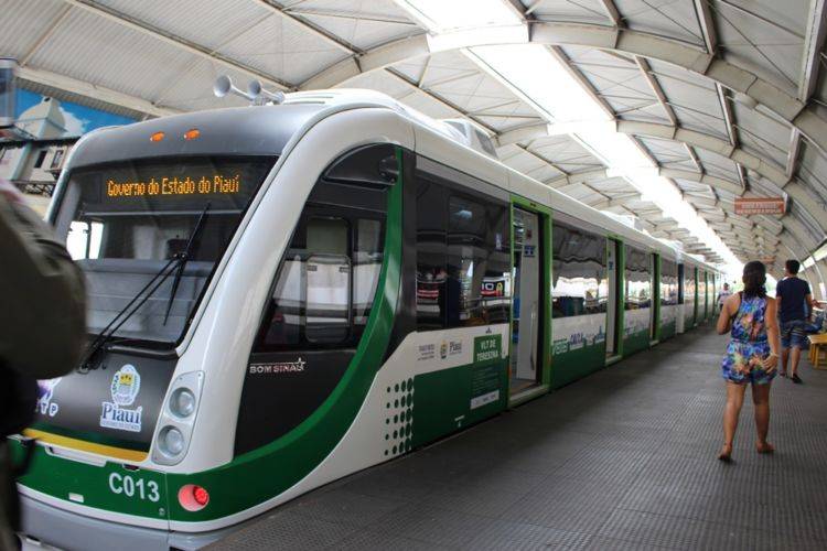 Metrô de Teresina terá embarque gratuito nos sábados que antecedem o Dia das Mães