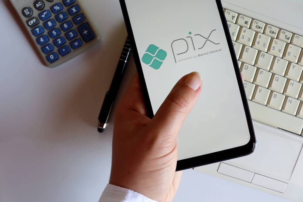 Pix ganhará nova função de débito automático em 2024, substituindo cartões de crédito e boletos