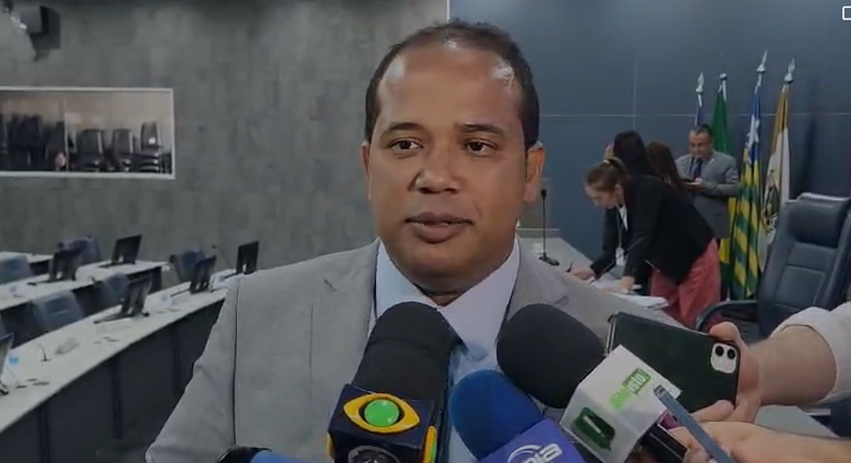 Enzo Samuel se pronuncia pela primeira vez sobre prisão de Tatiana Medeiros