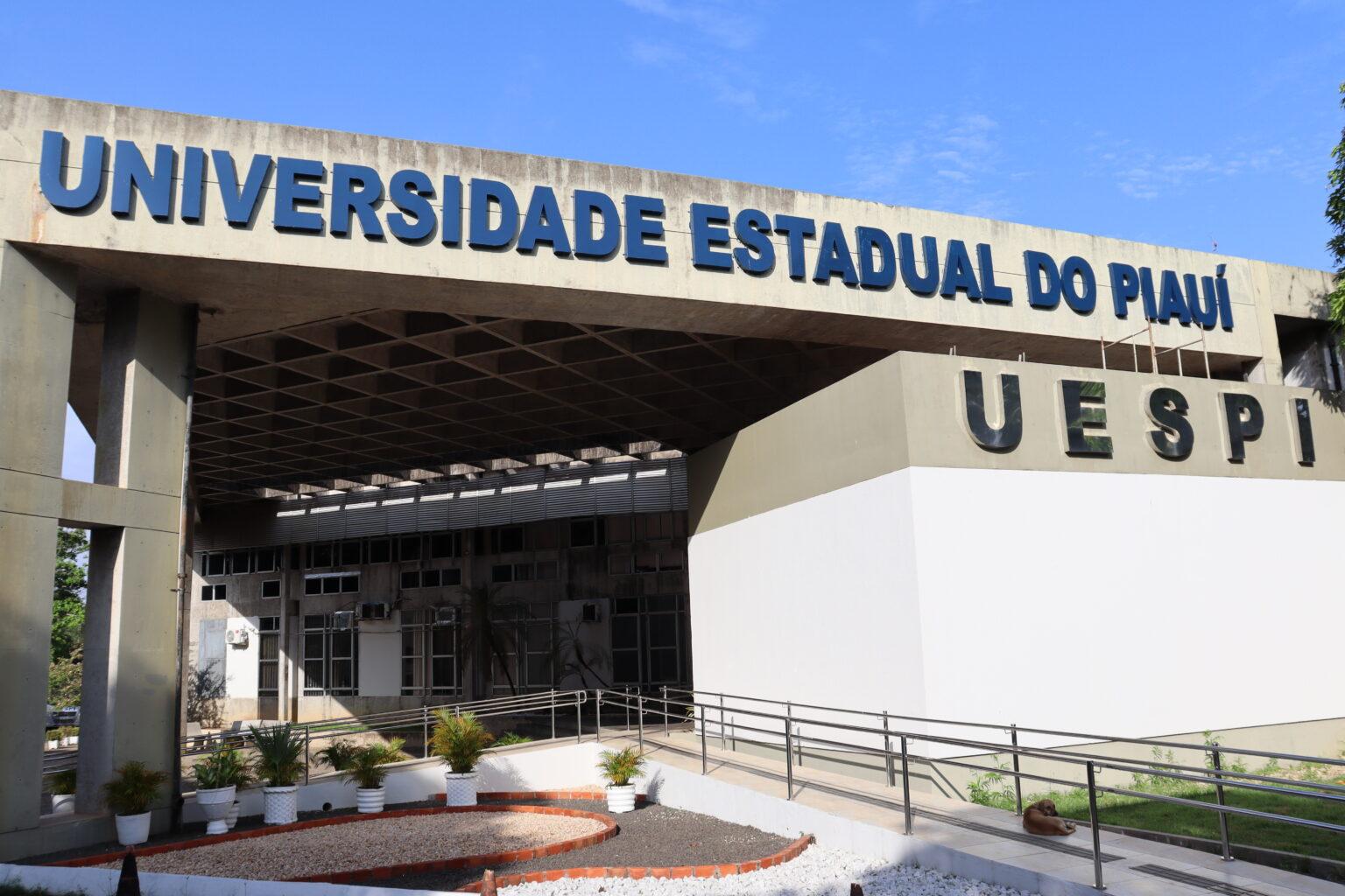 Uespi estuda realizar novo concurso público em 2027, afirma reitor