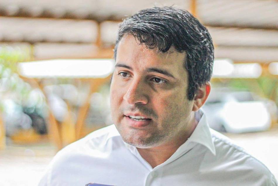 Deolindo Moura diz que Teresa Britto terá ultimato para apoiar Fábio Novo