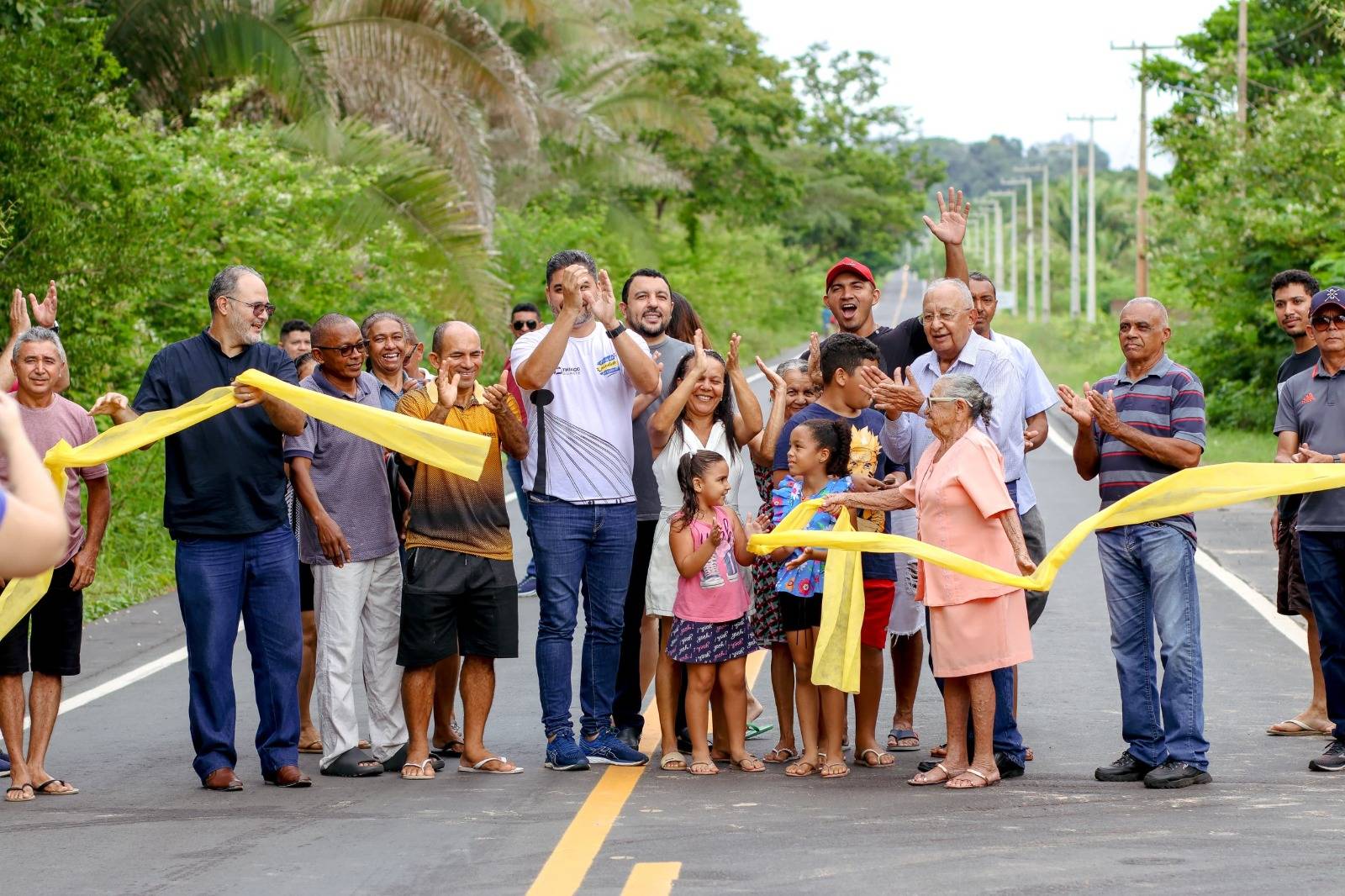 Prefeitura de Teresina inaugura pavimentação asfáltica da TER 335 no Povoado Amparo
