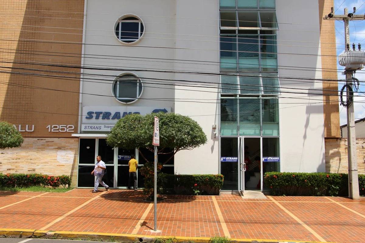 Strans vai arquivar mais de 170 mil multas não notificadas em Teresina