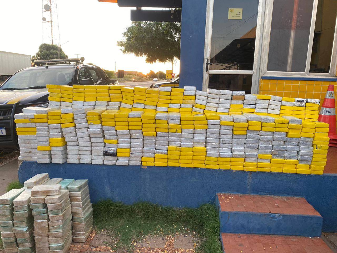 PRF faz maior apreensão de cocaína do ano no país, em Picos