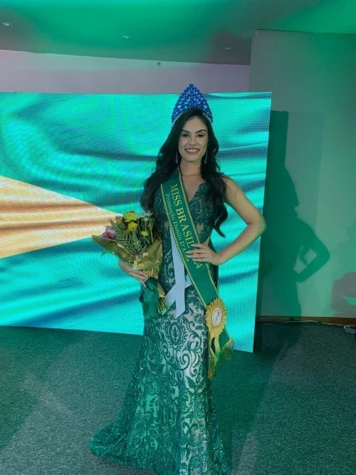 Piauiense Isadora Carolyne é coroada Miss Brasil Globo 2024