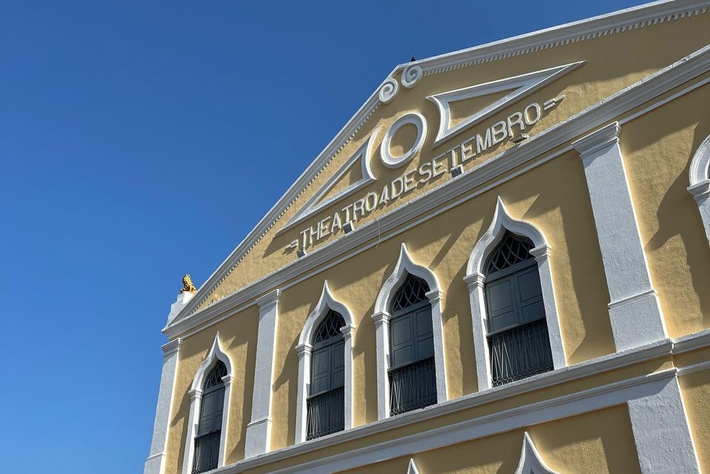 Theatro 4 de Setembro celebra 130 anos com shows e programação cultural