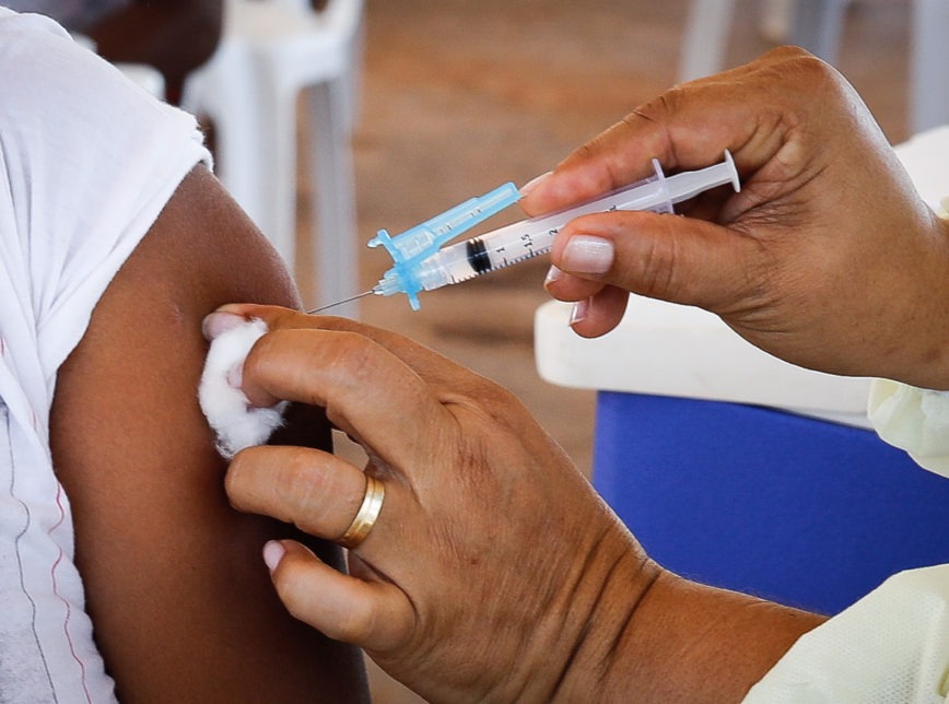 Cidades do Piauí têm até o dia 30 para alimentar dados do painel de vacinação