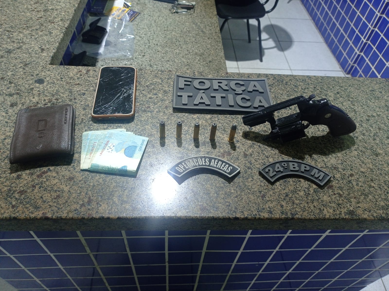 Homem é preso por porte ilegal de arma durante festa no Piauí