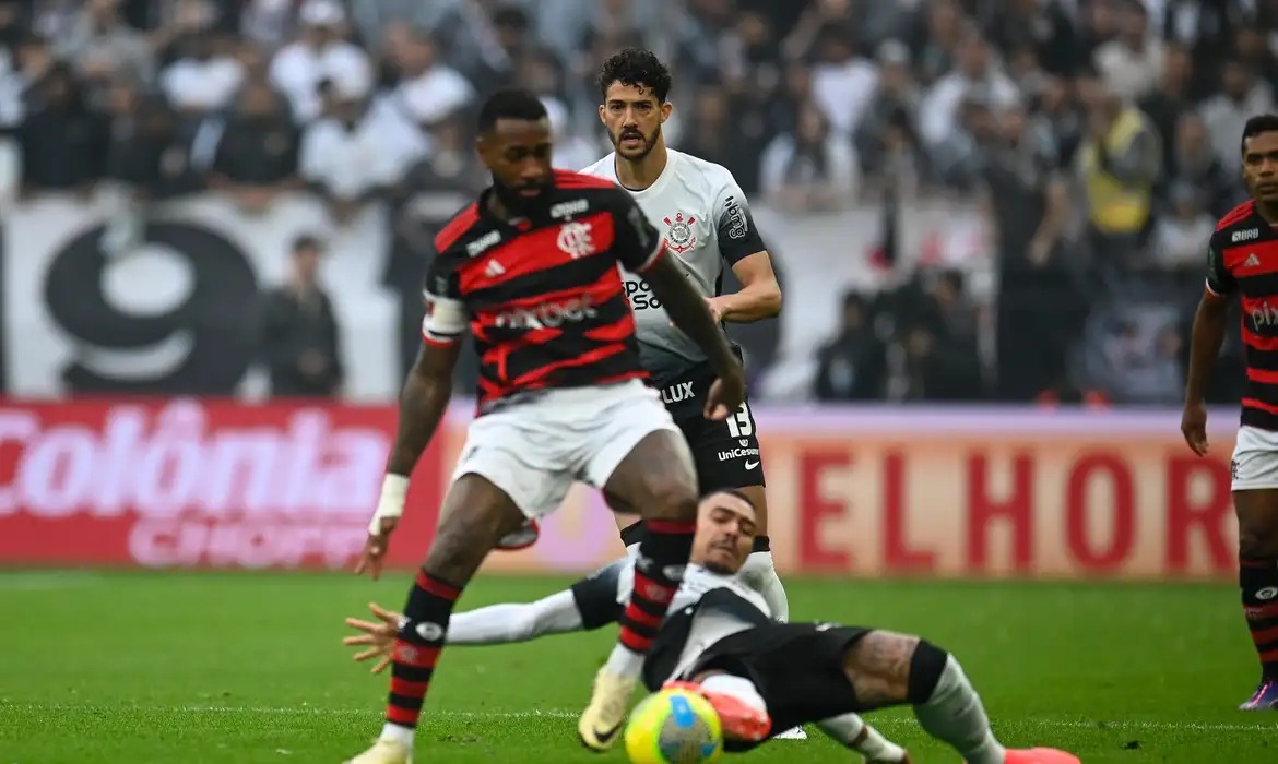 Flamengo passa Corinthians e garante vaga na final da Copa do Brasil