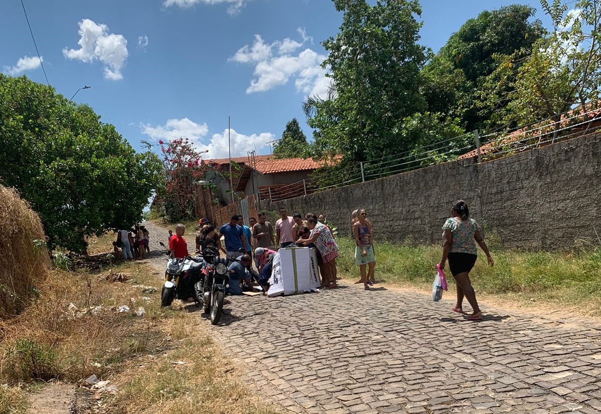 Adolescente de 14 anos é baleado em Teresina; vítima usava farda escolar