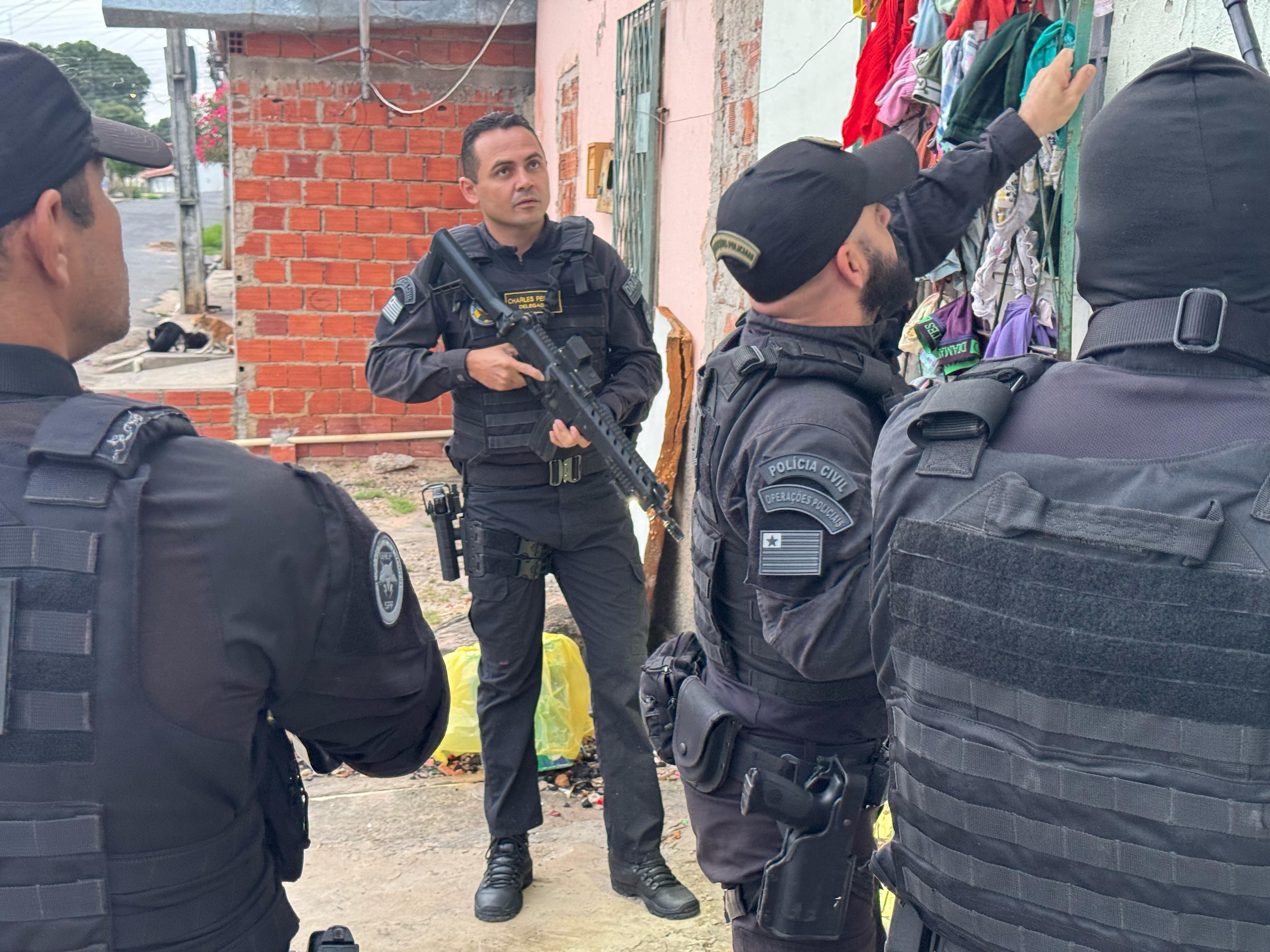 DRACO deflagra operação e cumpre mandados contra facção criminosa em Teresina