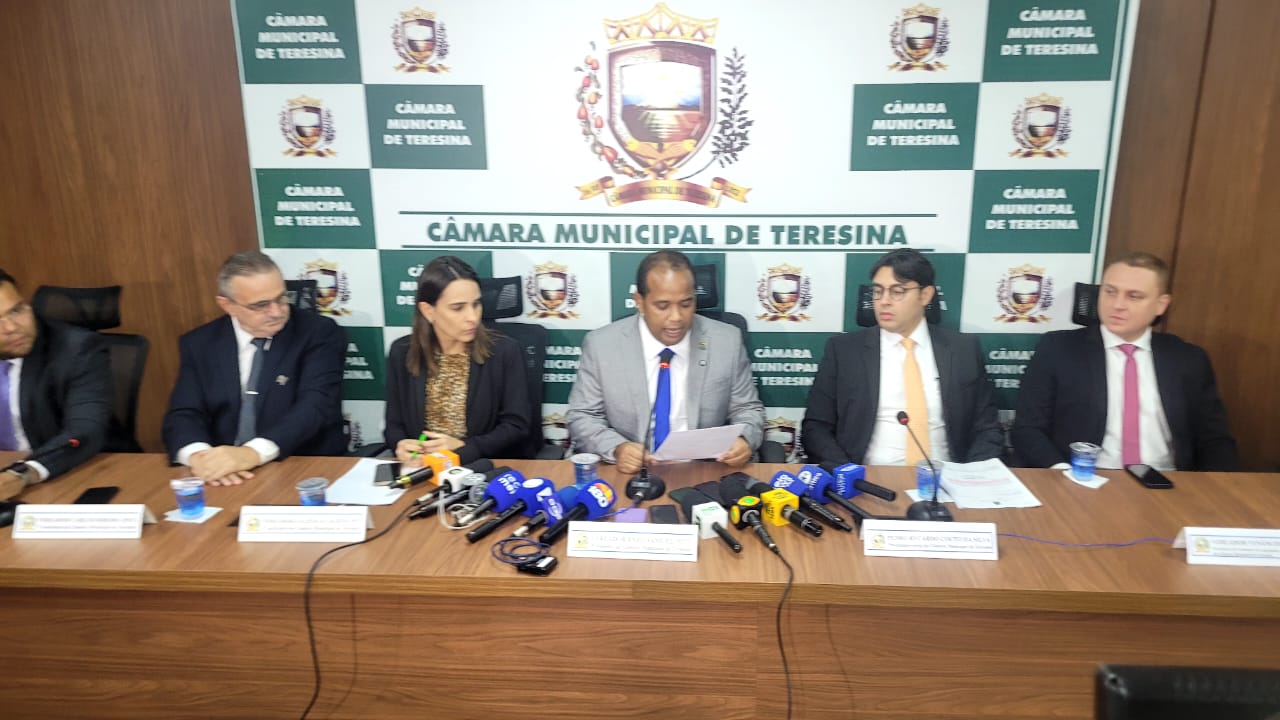 Servidores ligados a vereadora Tatiana Medeiros são exonerados