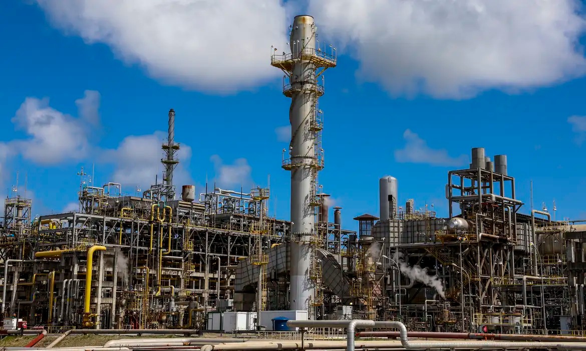 Investimento produtivo cresce 6,9% em 2024, mostra indicador do Ipea