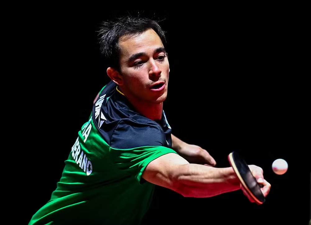 Hugo Calderano avança no Mundial de Tênis de Mesa