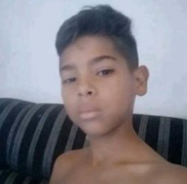 Menino de 12 anos morre atropelado por trator em aterro sanitário de Teresina