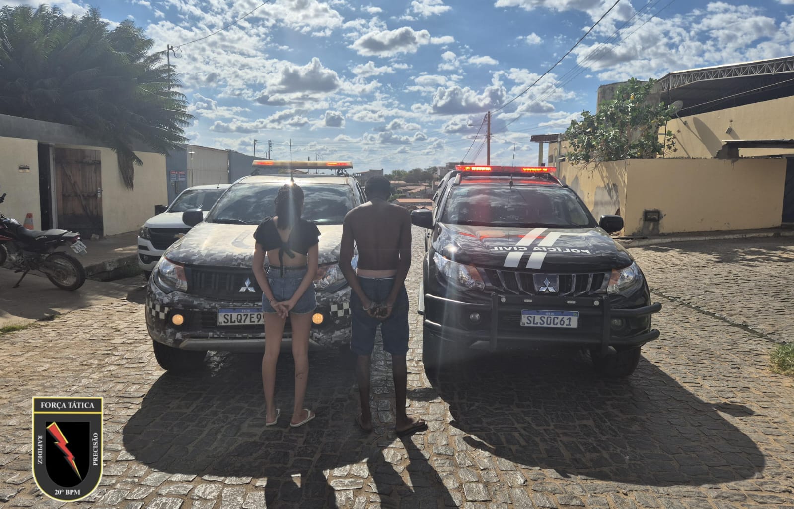 Casal é preso com quase 1 kg de maconha em Paulistana