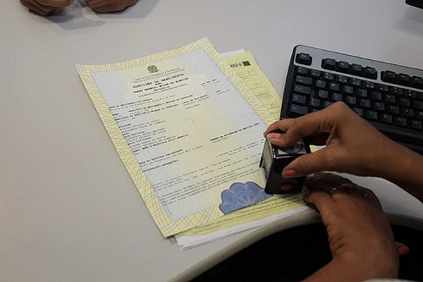 Mutirão “Meu Pai Tem Nome” oferece reconhecimento de paternidade gratuito