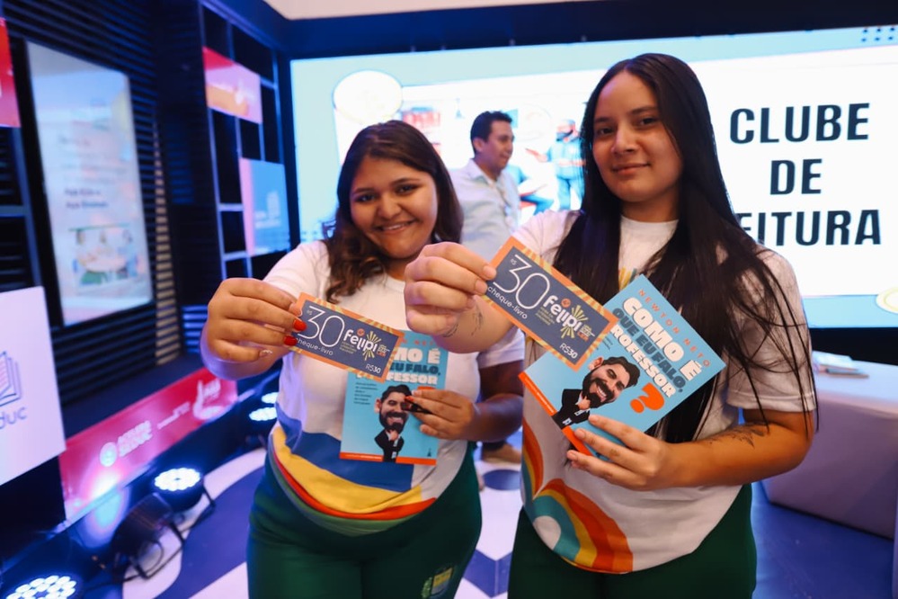 Feira de Literatura Piauiense reúne mais de 3 mil estudantes da rede estadual em Teresina