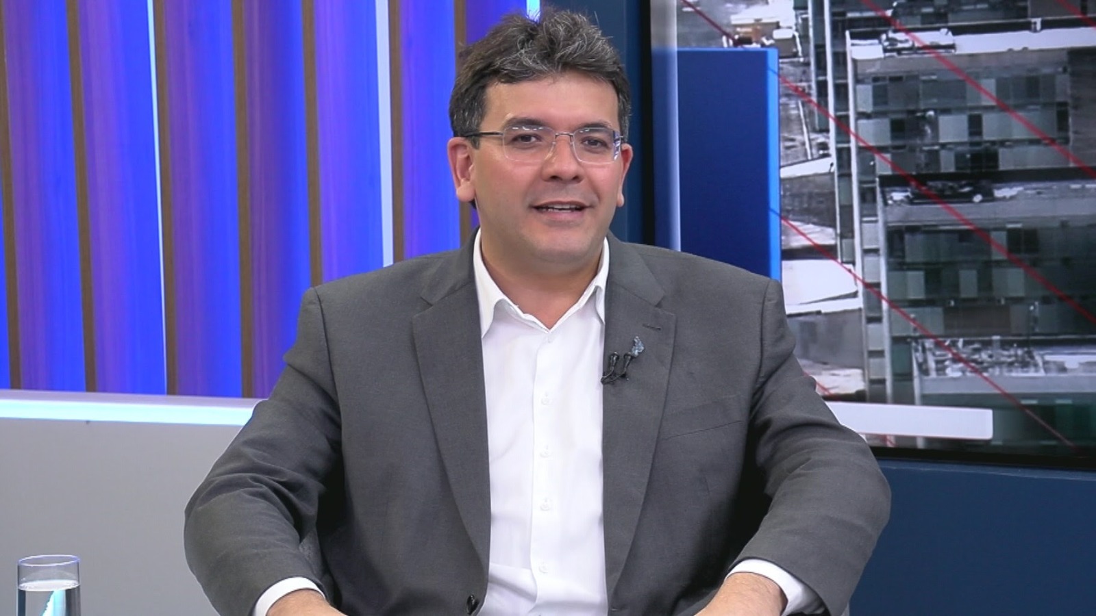 “Canal Livre” entrevista Rafael Fonteles, governador do Piauí