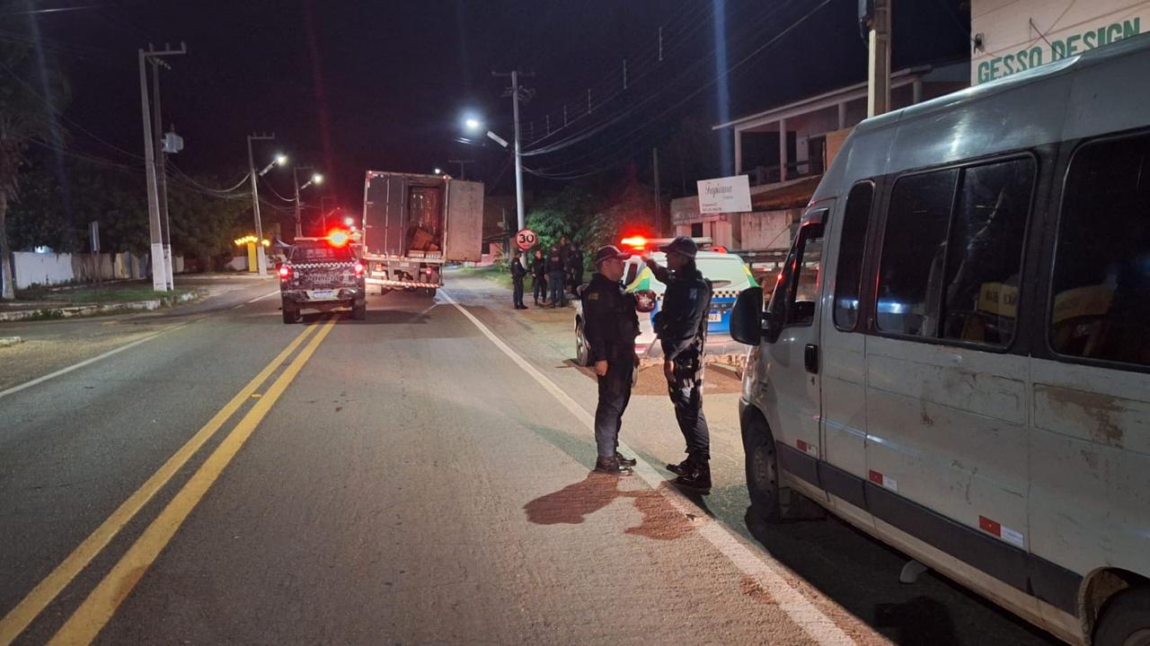Quinze pessoas são presas pelo crime de contrabando de cigarros em Luís Correia