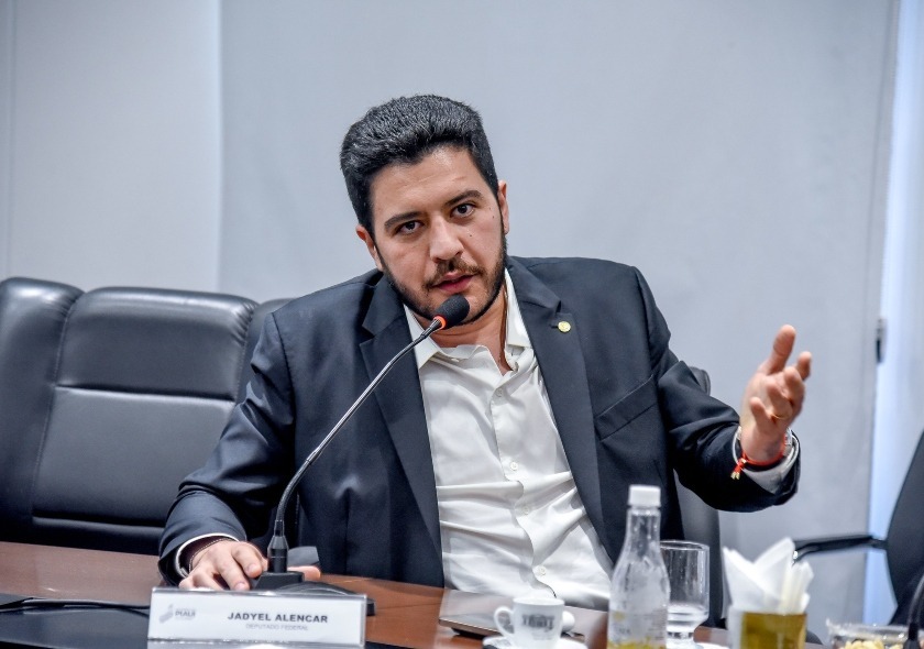 Jadyel Alencar nega dívida milionária com a União: “Meu CPF é limpo”