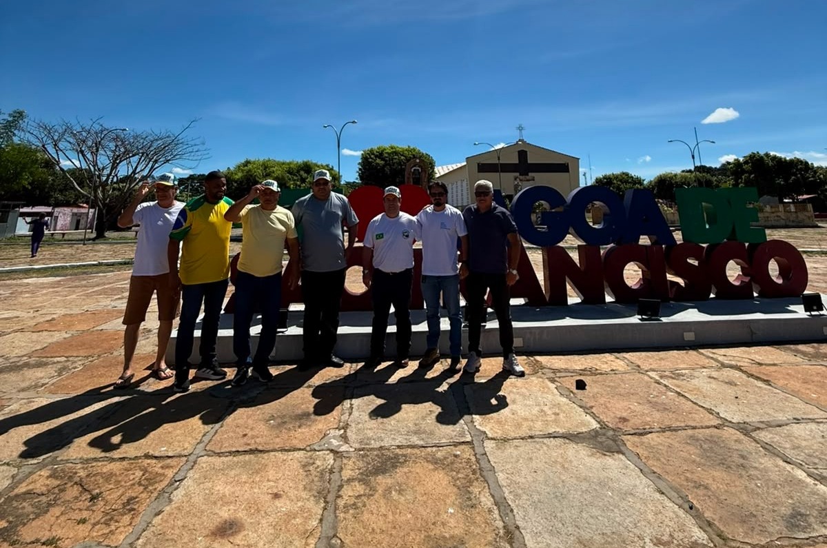 Pré-candidato ao Senado, Tiago Junqueira (PL) cumpre agenda em Lagoa de São Francisco e região